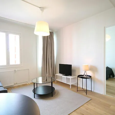Apartment Convenient For 2 *